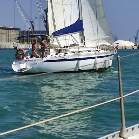 Boat-apartamento Flotante Cadiz.. La Juanita Arroyo カディス